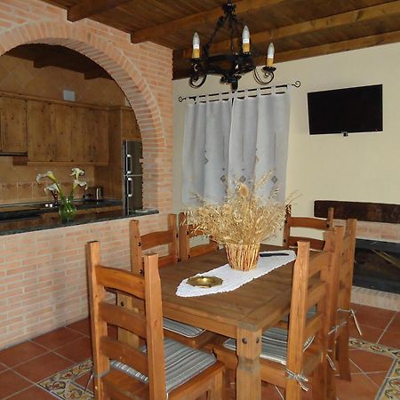 Casas Rurales El Caminante Aldeanueva del Camino Esterno foto