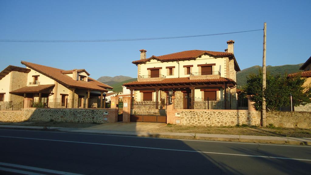 Casas Rurales El Caminante Aldeanueva del Camino Esterno foto