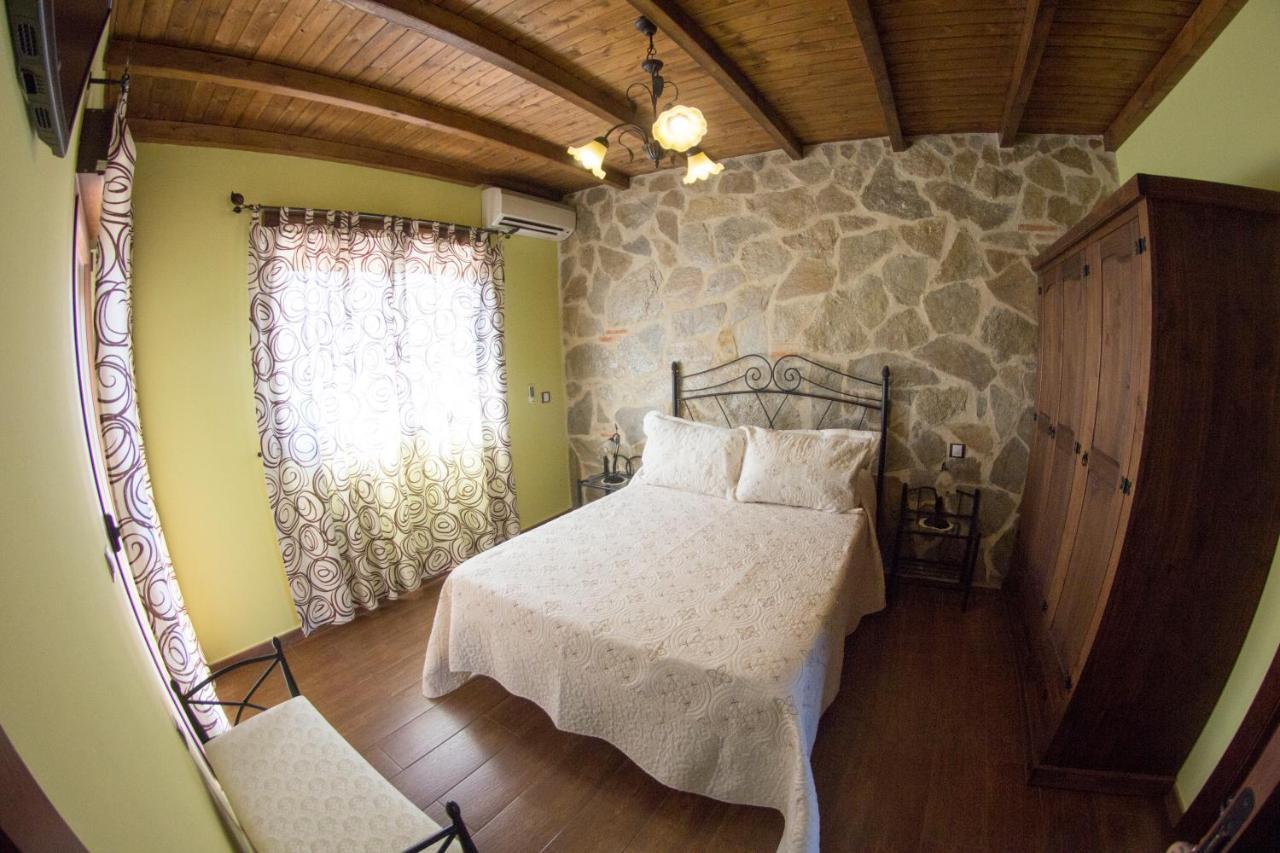 Casas Rurales El Caminante Aldeanueva del Camino Esterno foto
